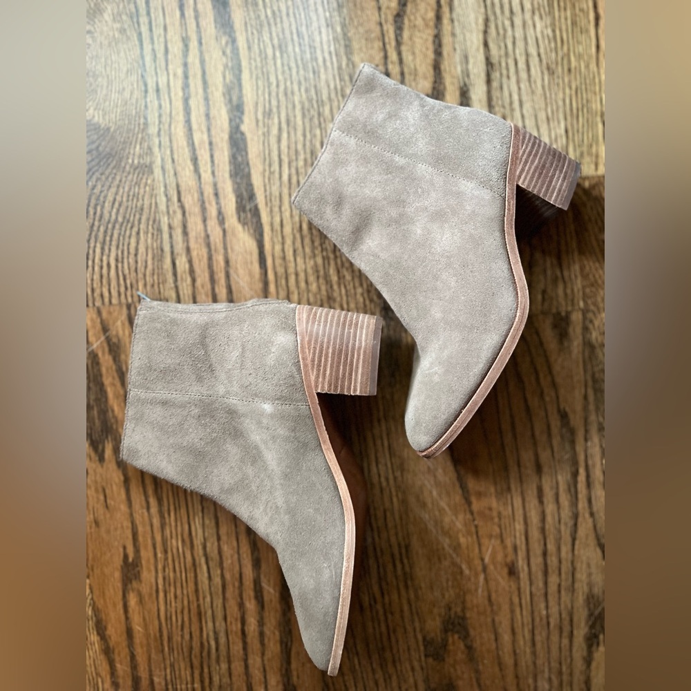 Madewell Gray Suede Ankle Boots
